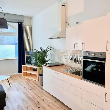 Central Apartment In Trendy Friedrichshain